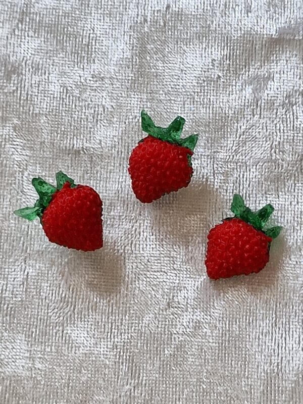 Rouge Passionné 🍓🍒 – Image 13